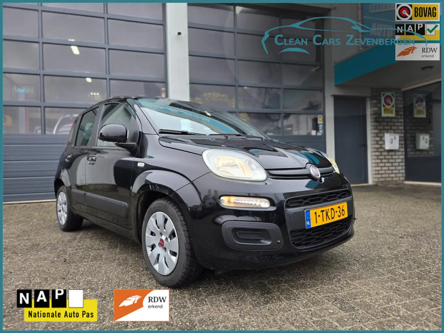 Fiat Panda 0.9 TwinAir Edizione Cool Zwart - 1