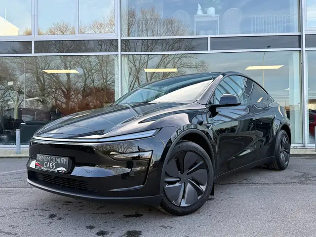 Tesla Model Y Long Range Dual Motor 4X4 / TREKHAAK / ZETELKOELIN