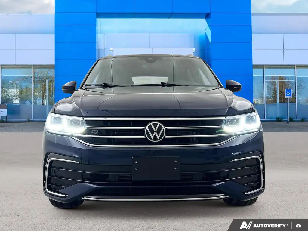 Volkswagen Tiguan 2024 photo 2