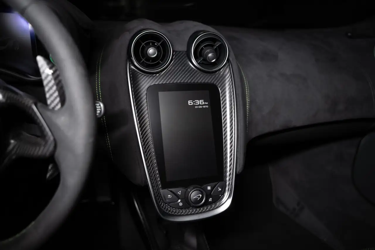 McLaren 570GT снимка McLaren 570GT