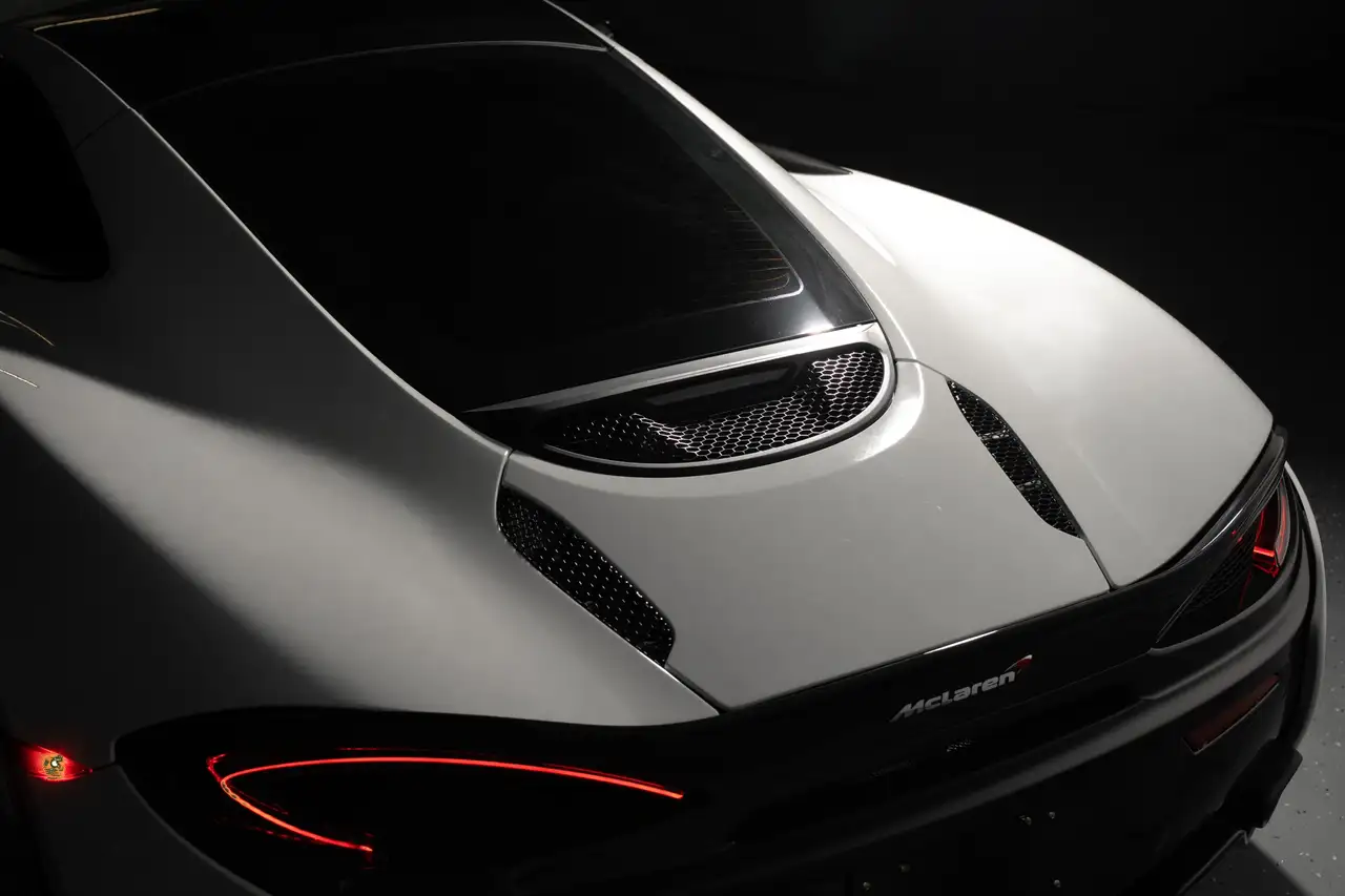 McLaren 570GT снимка McLaren 570GT