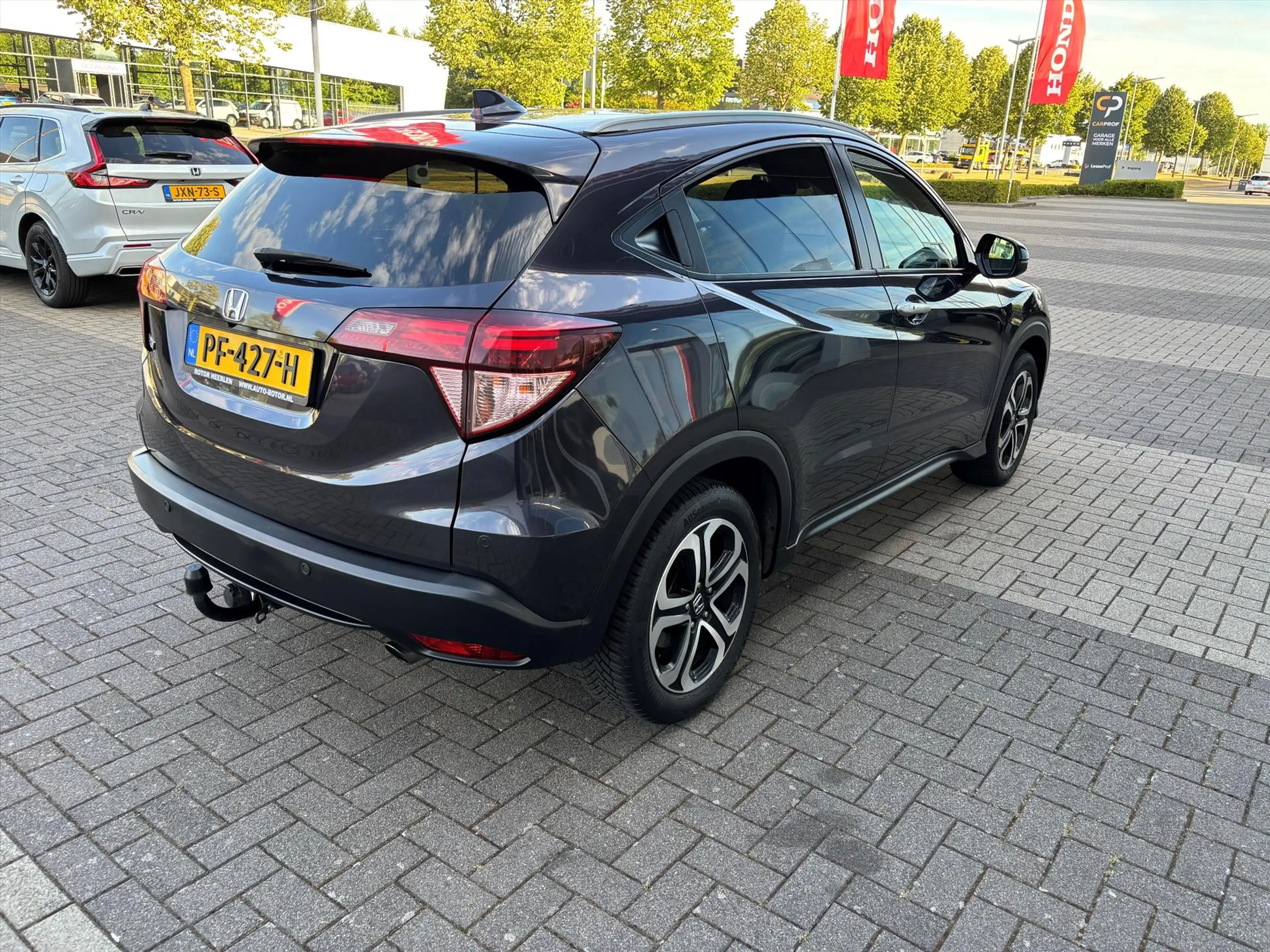 Honda HR-V 1.5 Executive CVT | Pano-dak | Navi | Pdc | Trekha — photo 3