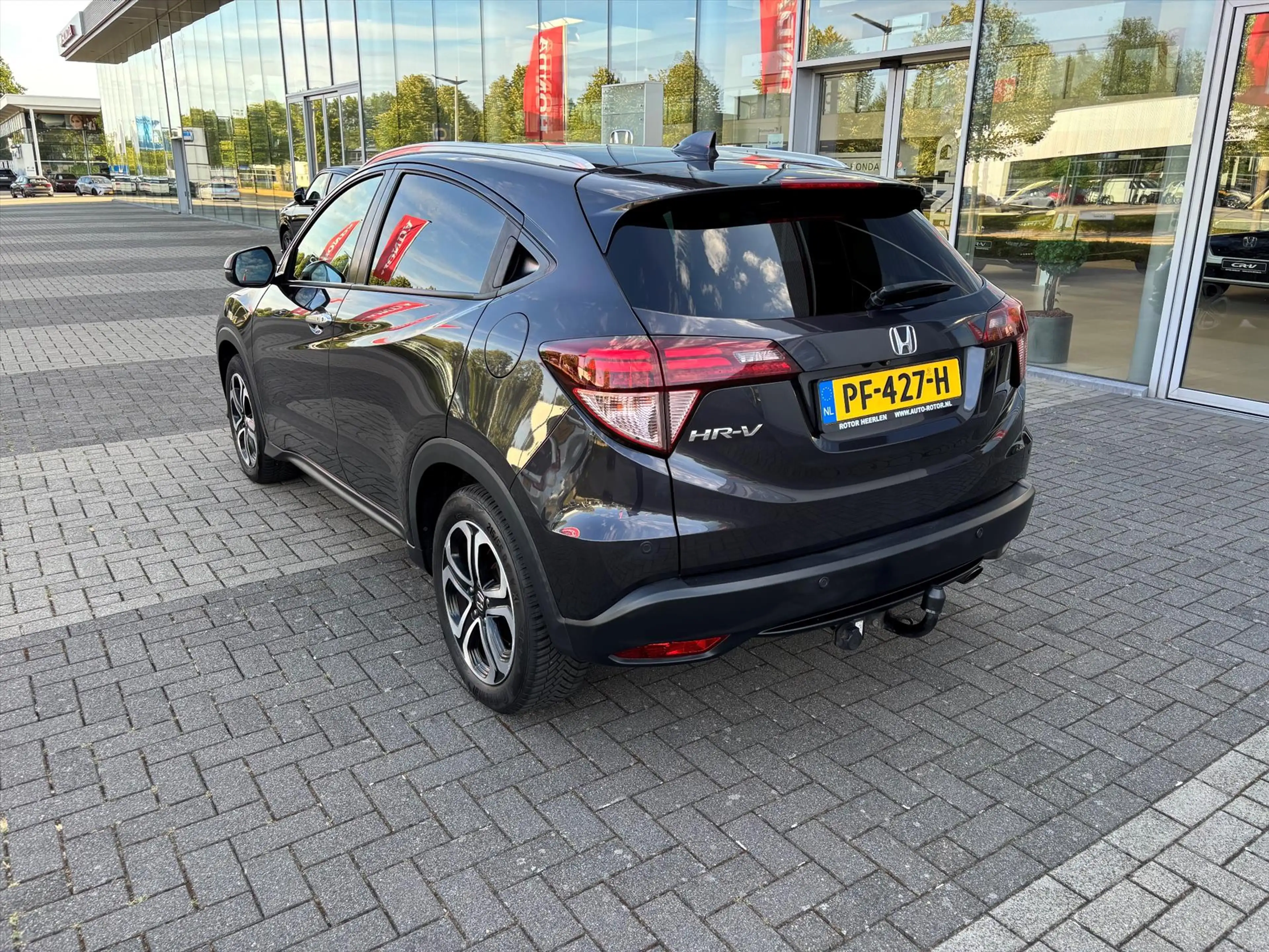 Honda HR-V 1.5 Executive CVT | Pano-dak | Navi | Pdc | Trekha — photo 4