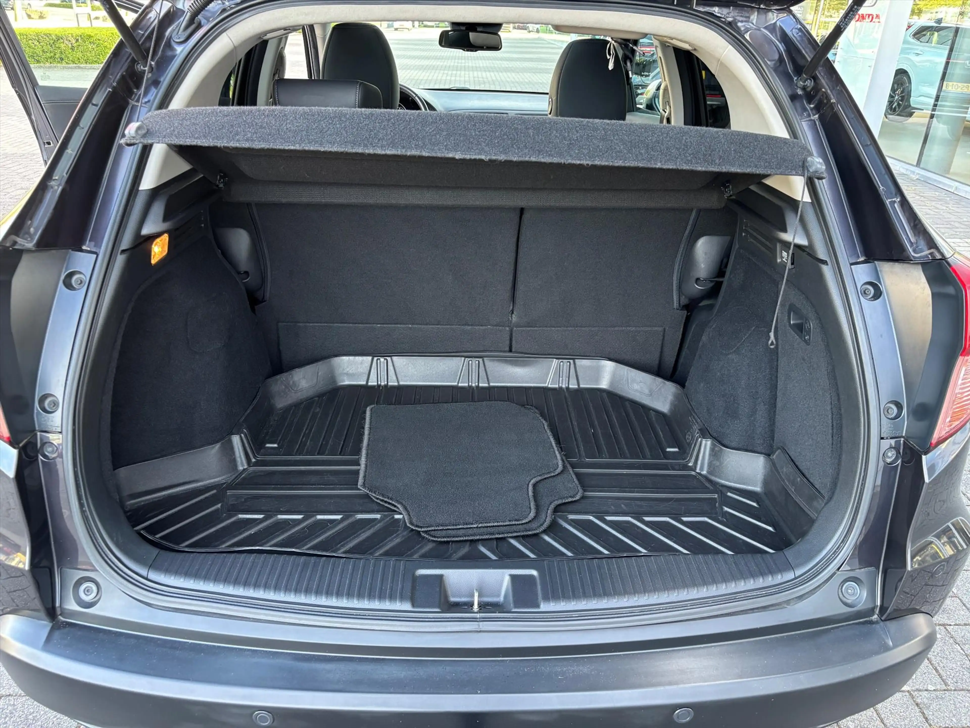 Honda HR-V 1.5 Executive CVT | Pano-dak | Navi | Pdc | Trekha — photo 9
