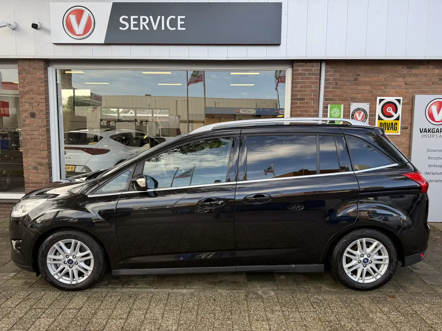Ford Grand C-Max 1.6 EcoBoost Titanium | Panoramadak I trekhaak I w Noir - 2