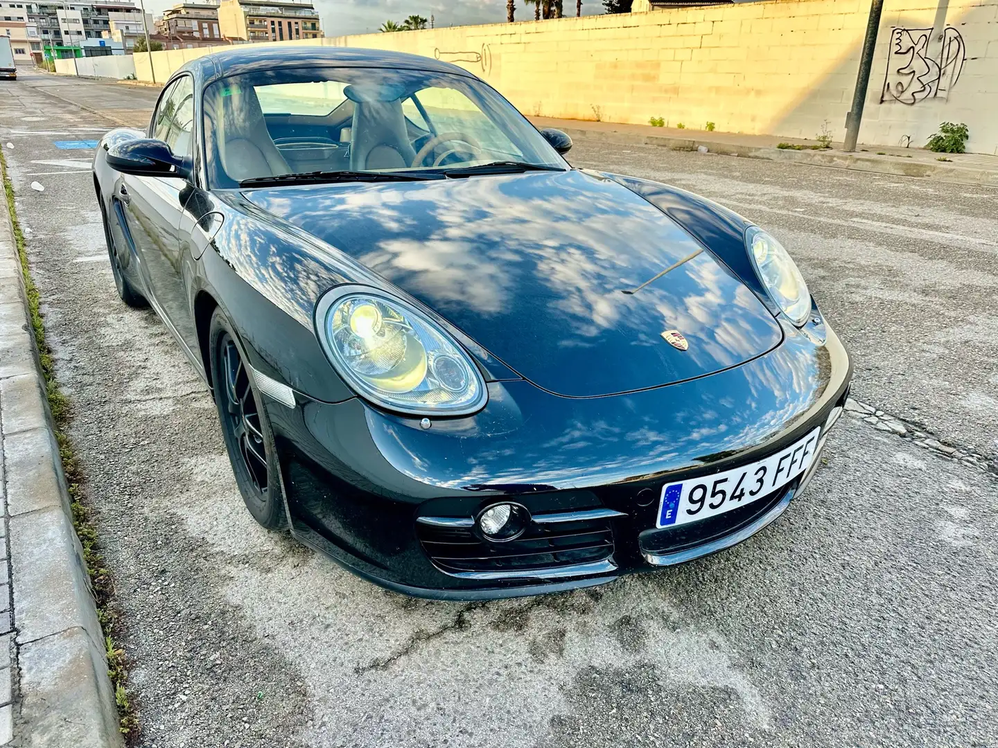 Porsche Cayman - 1
