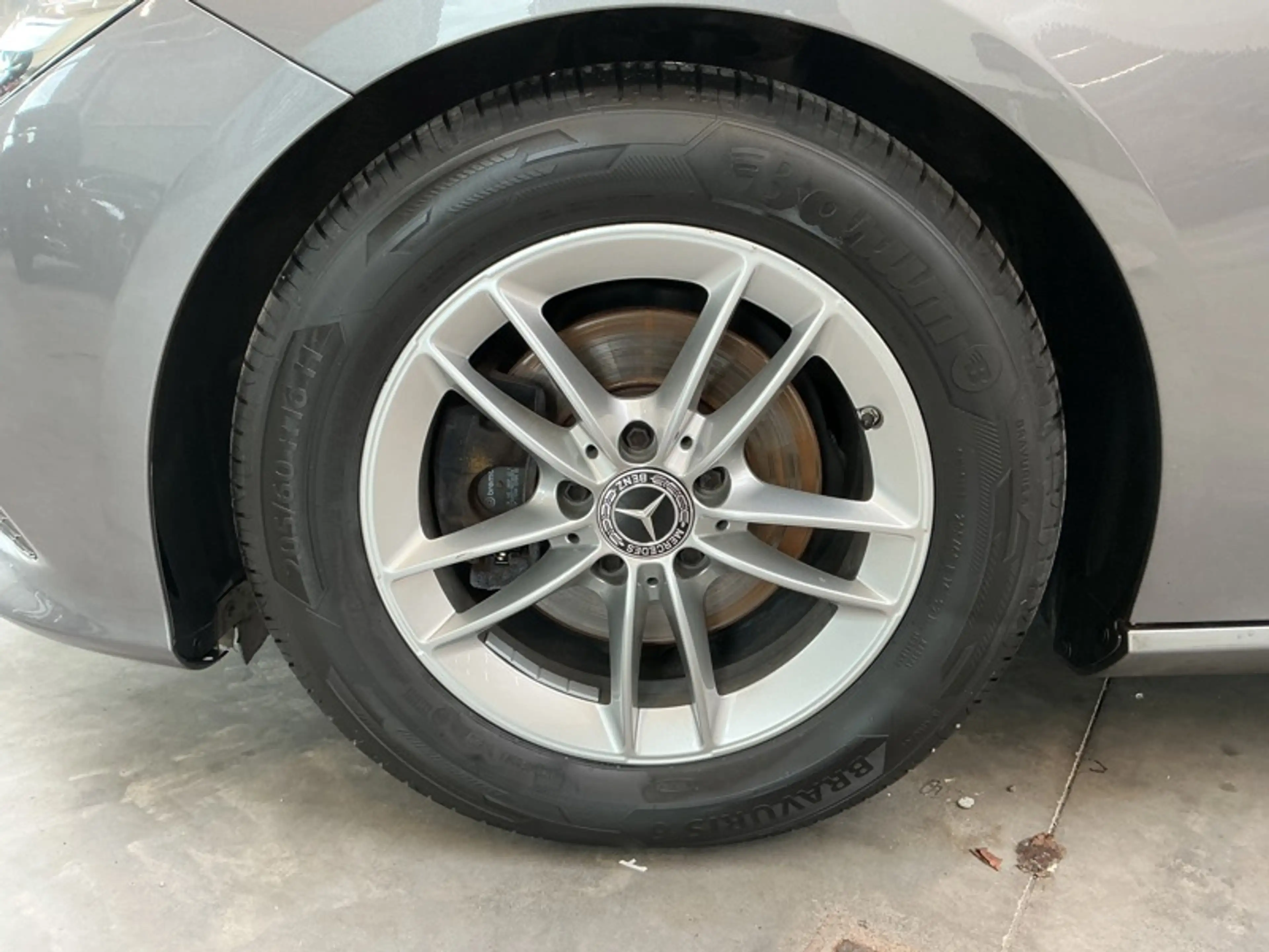 Mercedes-Benz CLA 180 d Coupé Automatique — photo 8