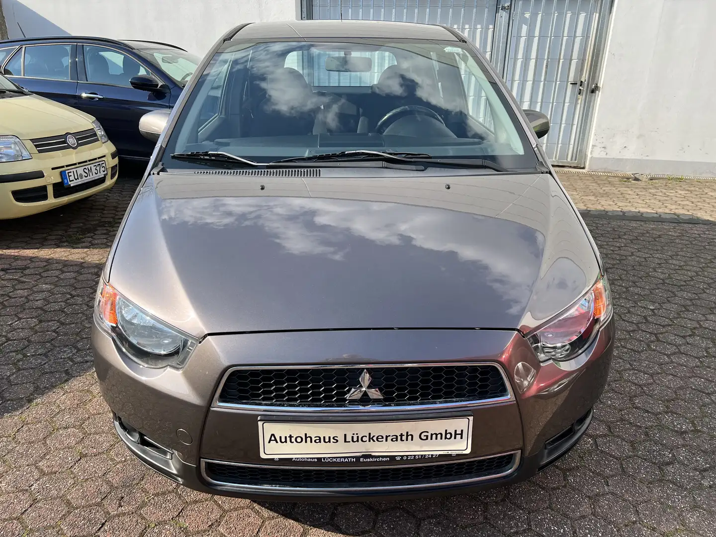 Mitsubishi Colt Colt 1.3 ClearTec XTRA Braun - 2