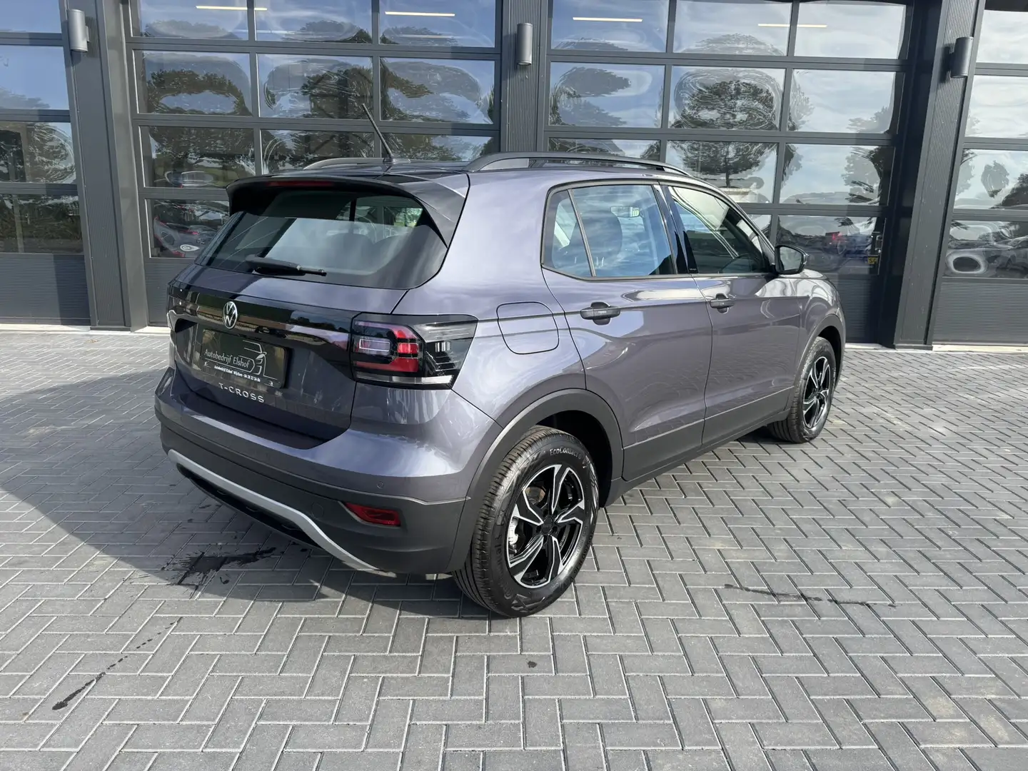 Volkswagen T-Cross 1.0 Automaat / Stoelverwarming / Camera Grigio - 2