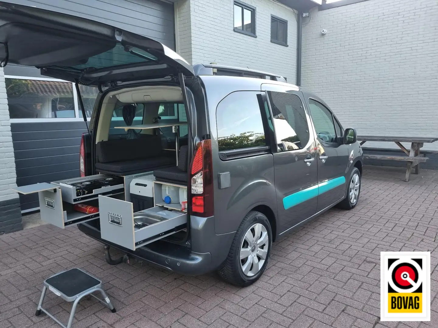 Citroen Berlingo 1.2 PureTech XTR MINICAMPER Grijs - 1