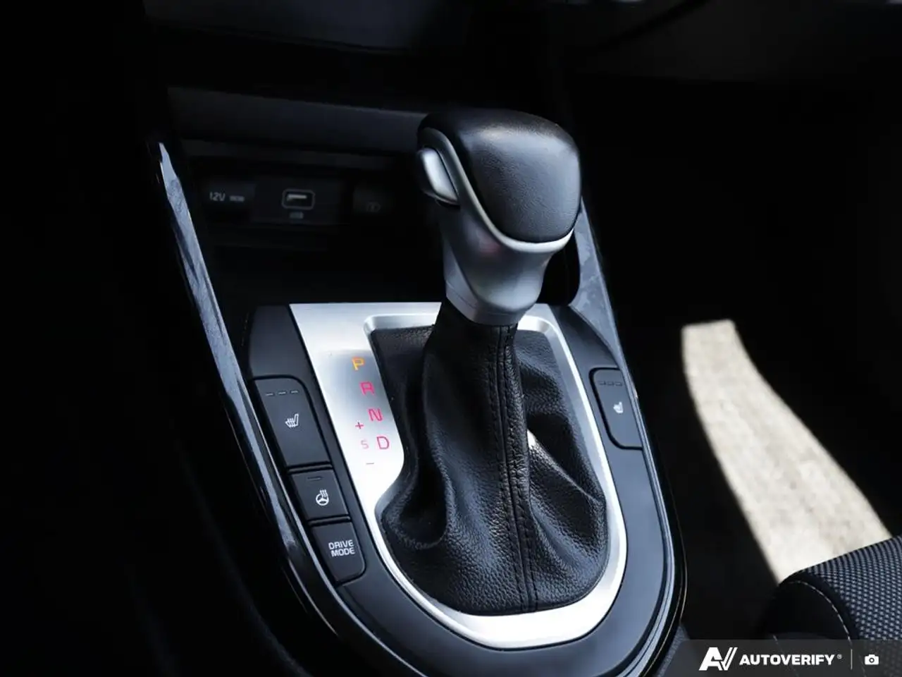 Kia Forte снимка Kia Forte
