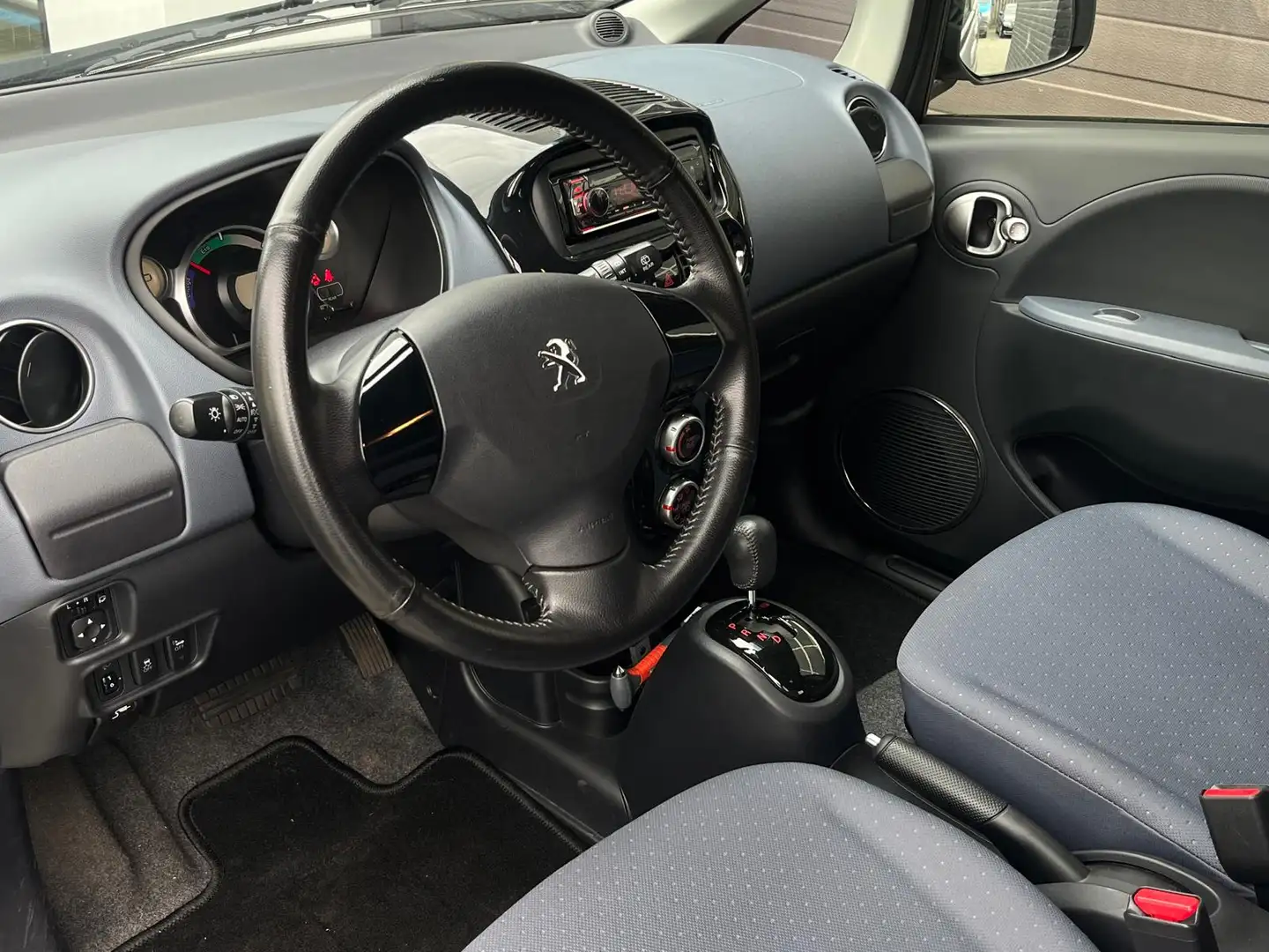 Peugeot iOn Active, Automaat, Airco, Radio, Icnl BTW, NAP Wit - 2