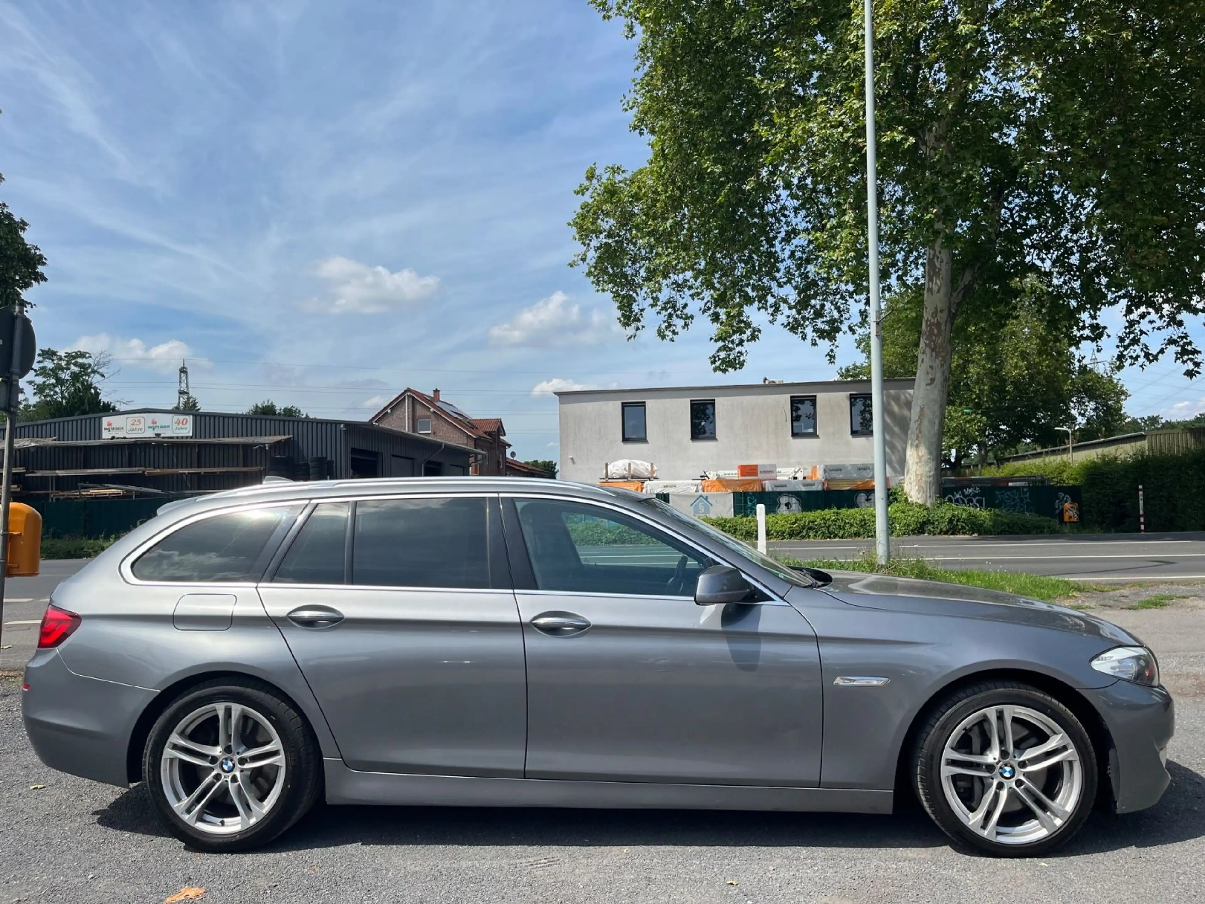 BMW 535 d / Head Up /Panorama / Gewerbe oder Export — photo 3