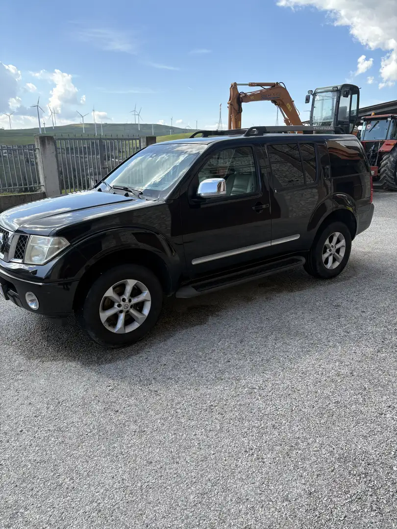 Nissan Pathfinder 2.5 dci Platinum auto - 2