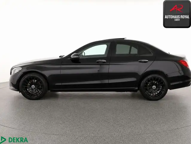 Mercedes-Benz C-Class view 2