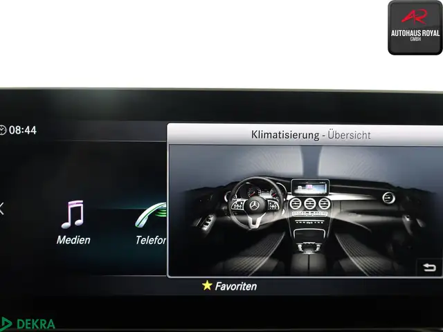 Mercedes-Benz C-Class view 17