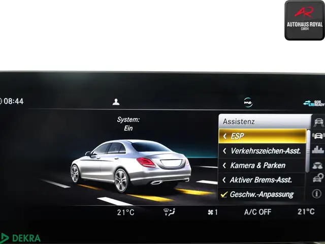 Mercedes-Benz C-Class view 16