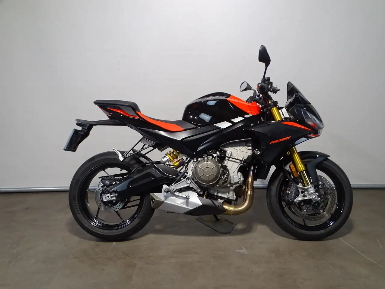 Aprilia Tuono