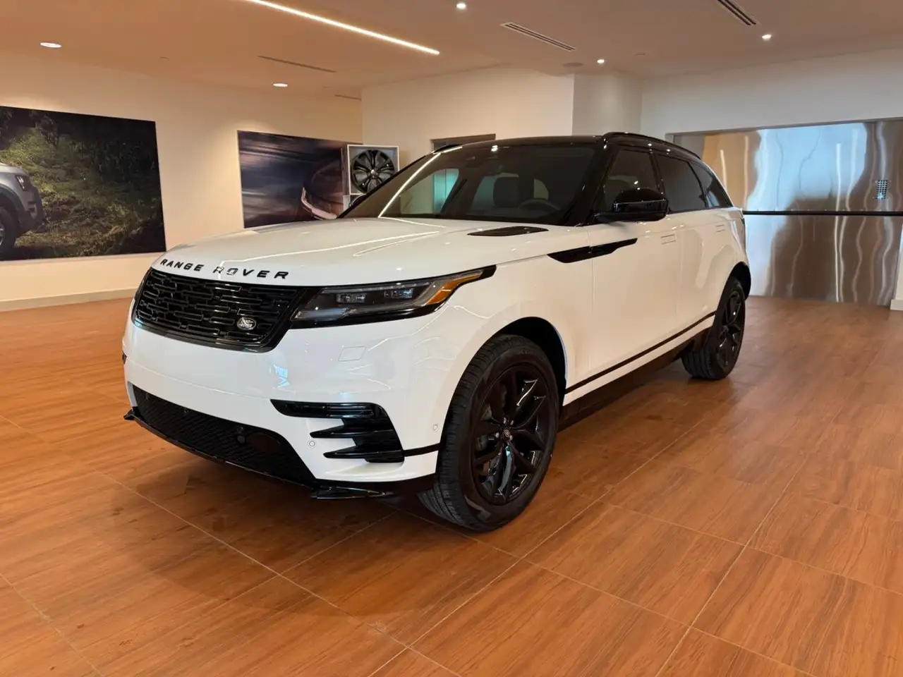 2026 Land Rover Range Rover Velar