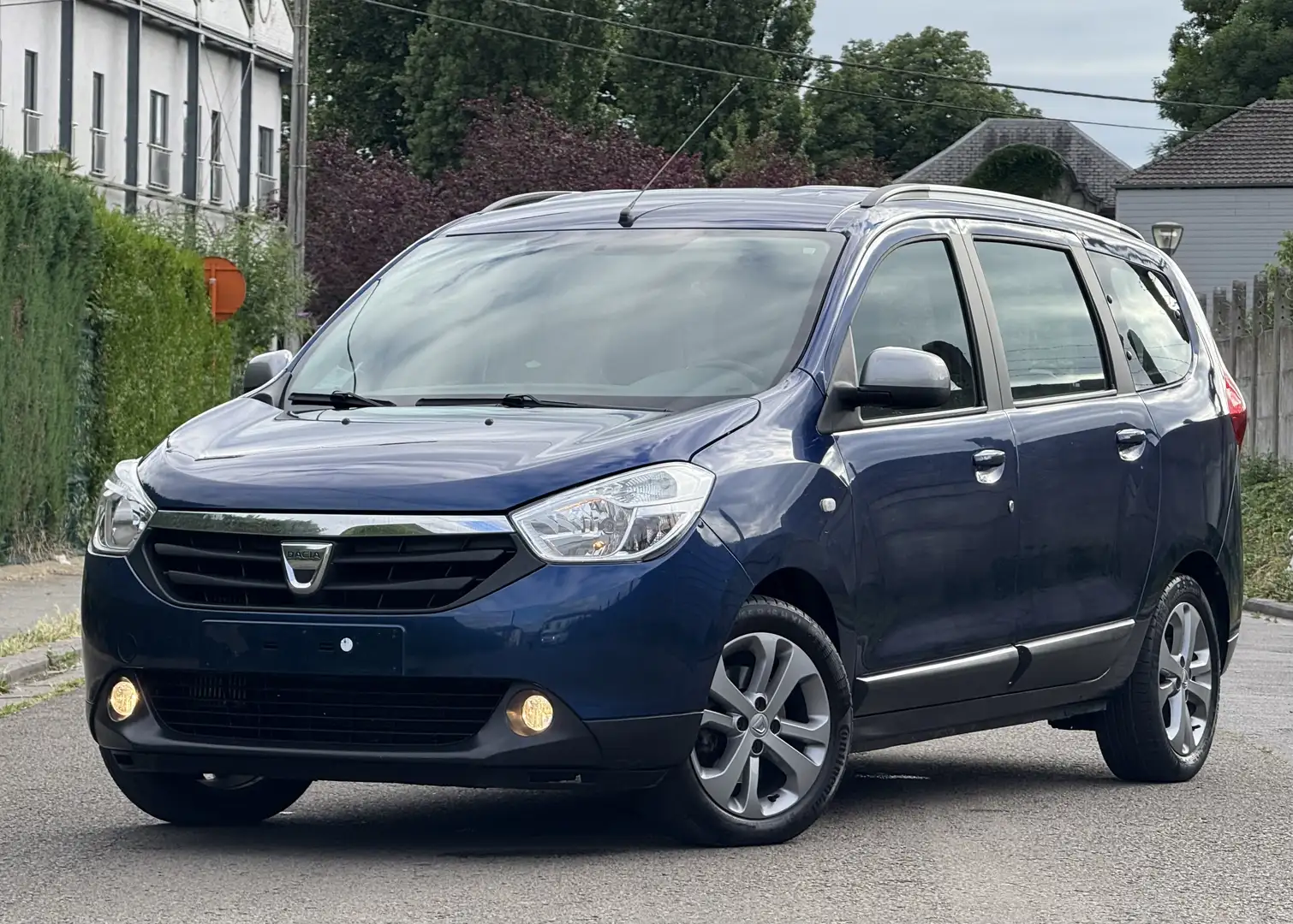 Dacia Lodgy 1.2 TCe Prestige 7pl //CTOK//AIRCO//NAVI//1PROP Bleu - 1