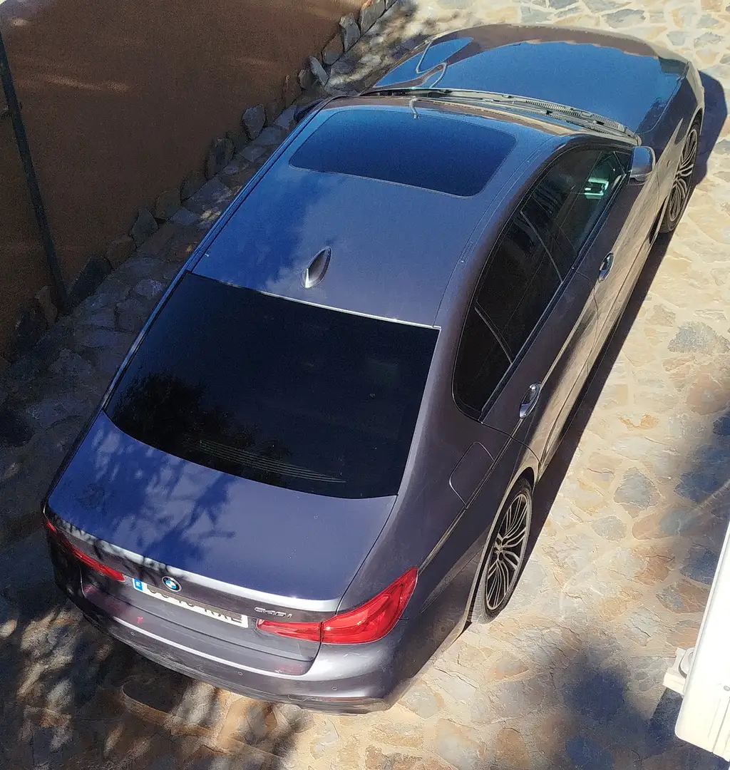 BMW 540 540iA Gris - 2
