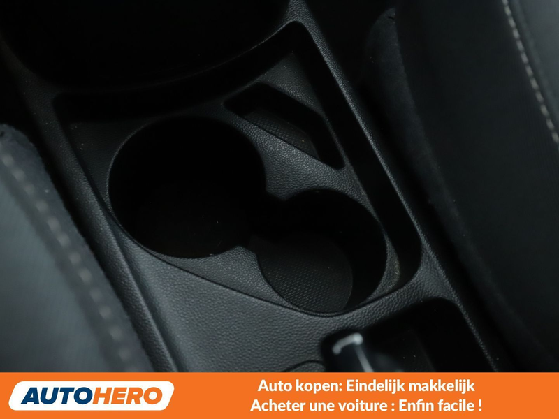 Hyundai i10 1.0 Classic — photo 11