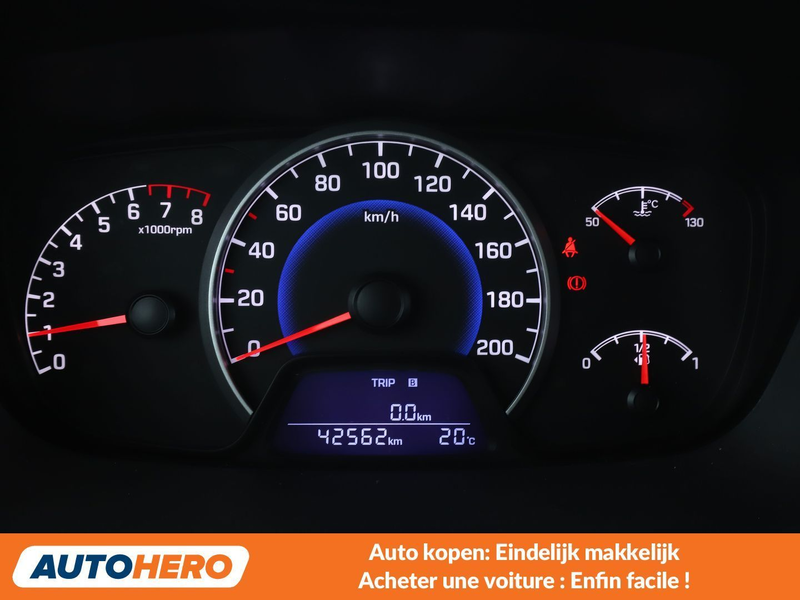 Hyundai i10 1.0 Classic — photo 5