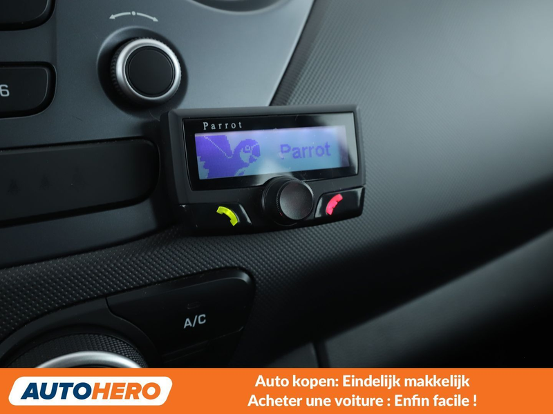 Hyundai i10 1.0 Classic — photo 6