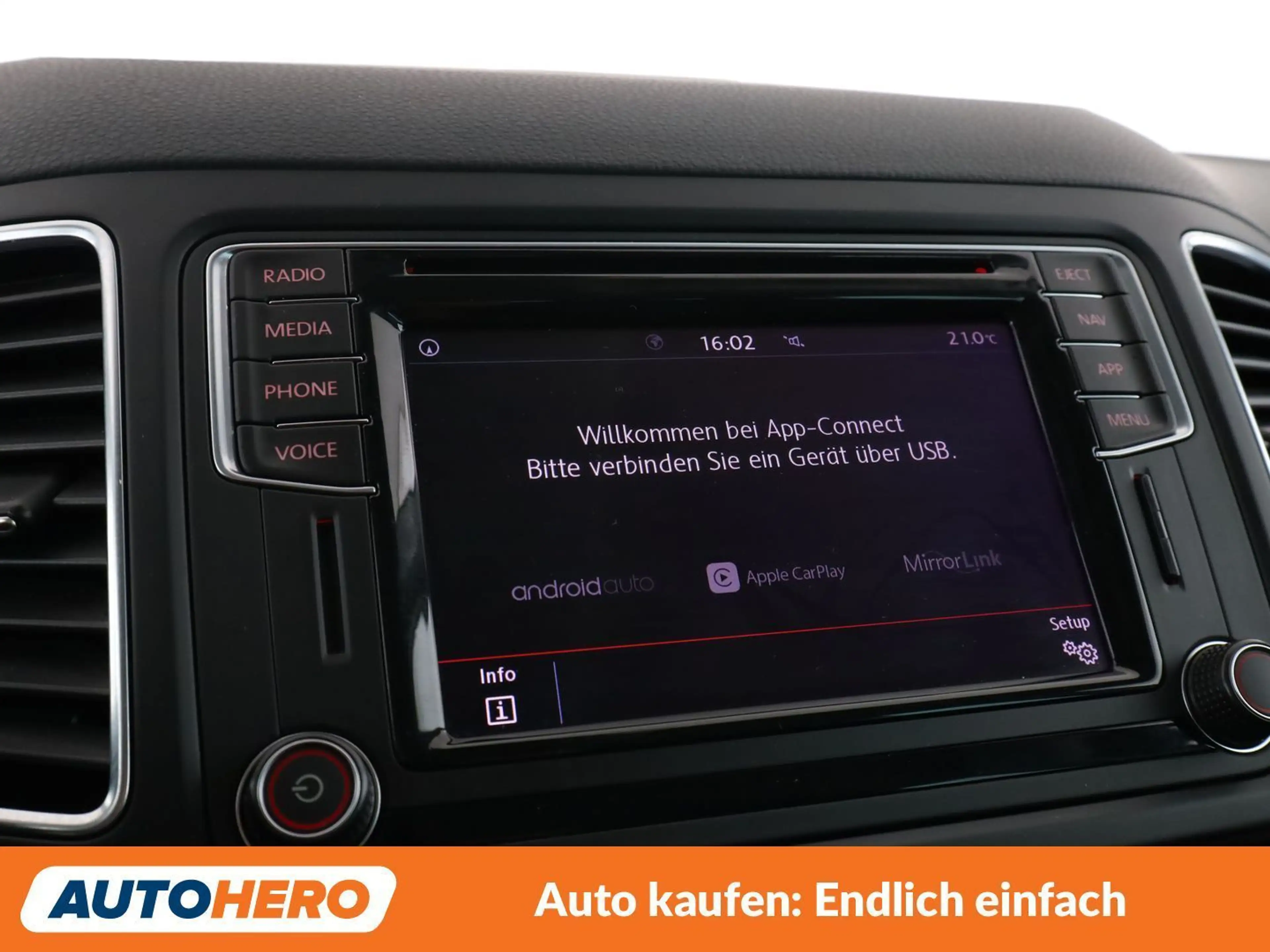 Volkswagen Sharan 2.0 TDI Business+ — photo 23