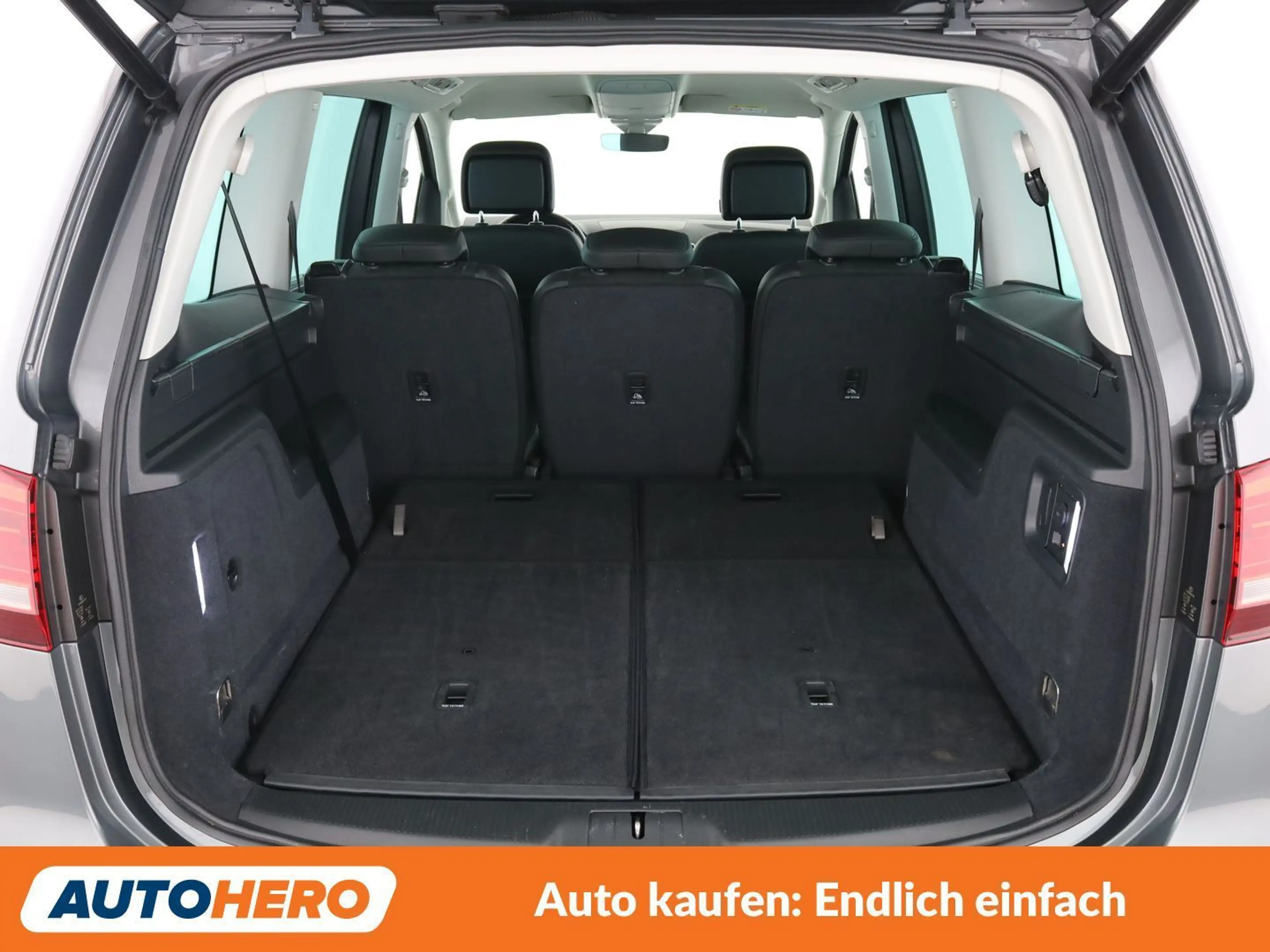Volkswagen Sharan 2.0 TDI Business+ — photo 17