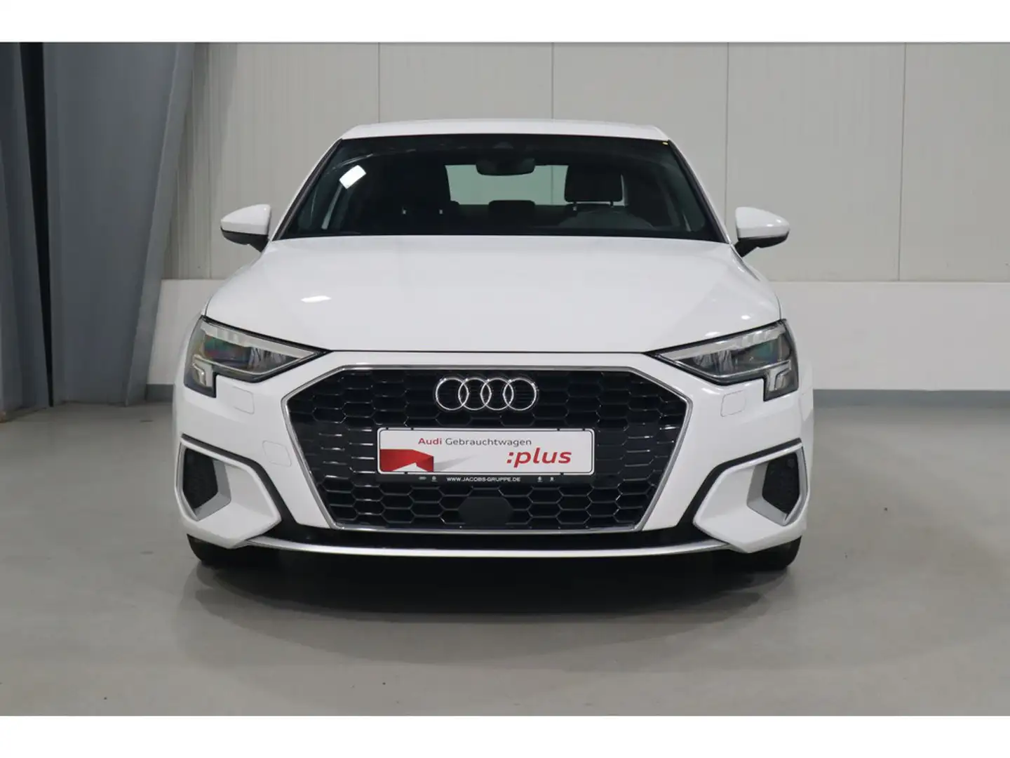 Audi A3 Limousine 30 TFSI advanced VC*LED*PDC * Weiß - 2