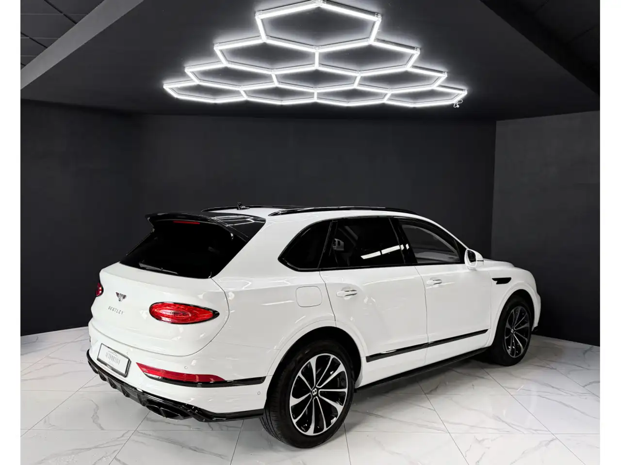 Bentley Bentayga 2023