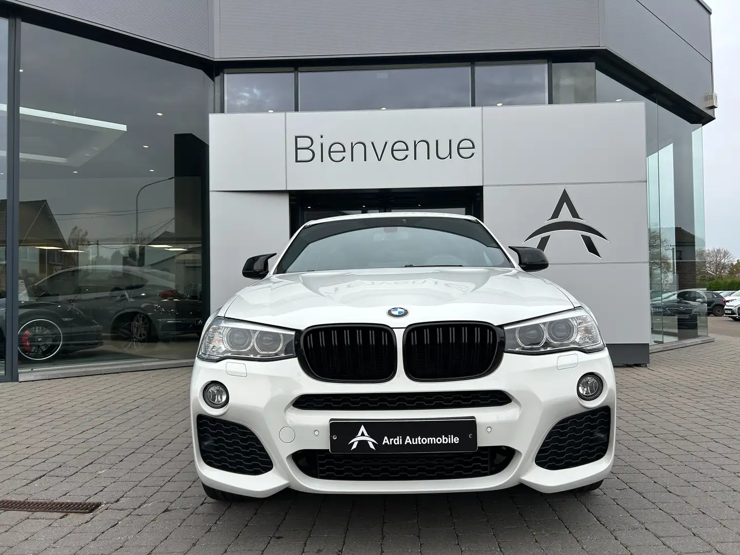 BMW X4 2.0 dA xDrive20 *GARANTIE*PACK M*CARPLAY*CAMERA* Blanc - 2