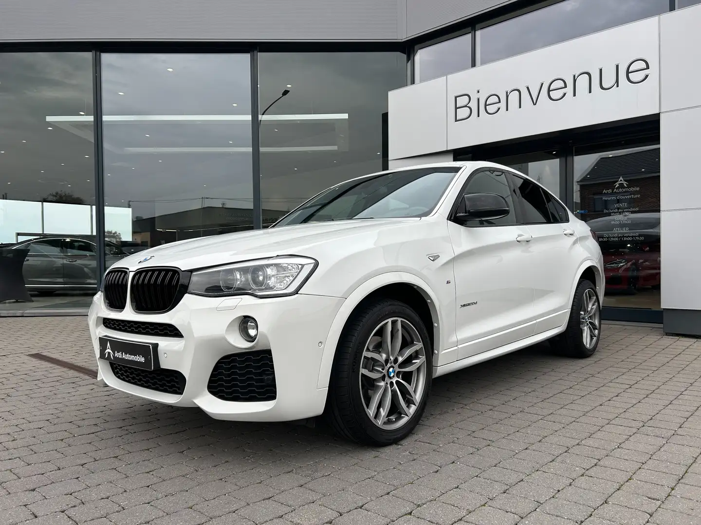 BMW X4 2.0 dA xDrive20 *GARANTIE*PACK M*CARPLAY*CAMERA* Blanc - 1