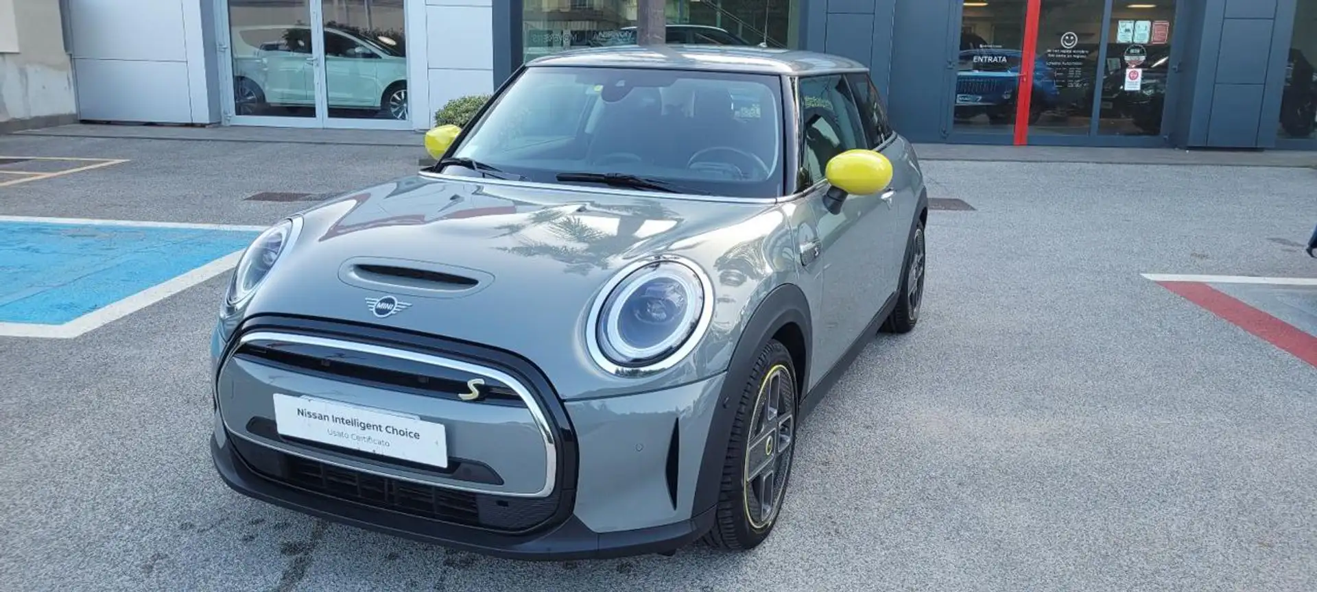 MINI Cooper SE Camden Edition Grigio - 2