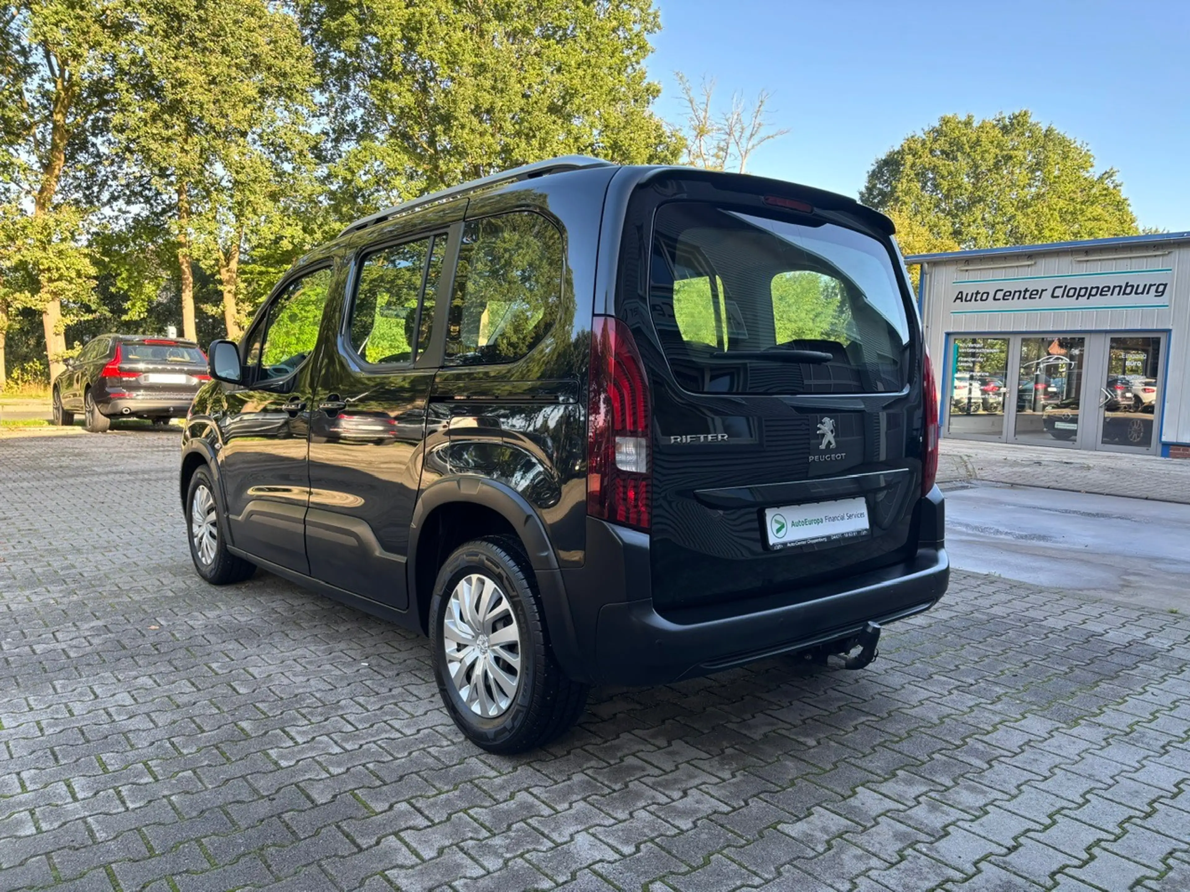 Peugeot Rifter 1,2 / e-THP / PureTech Automatik / "Active" — photo 4
