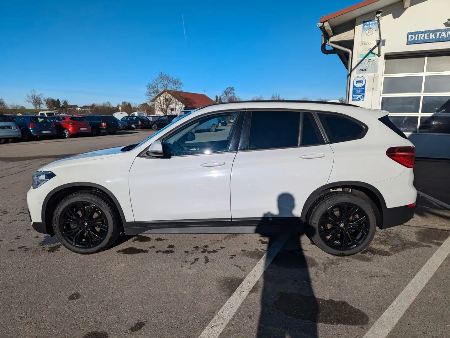 BMW X1 xDrive 18 d Gepflegt  Winterräder Wit - 2