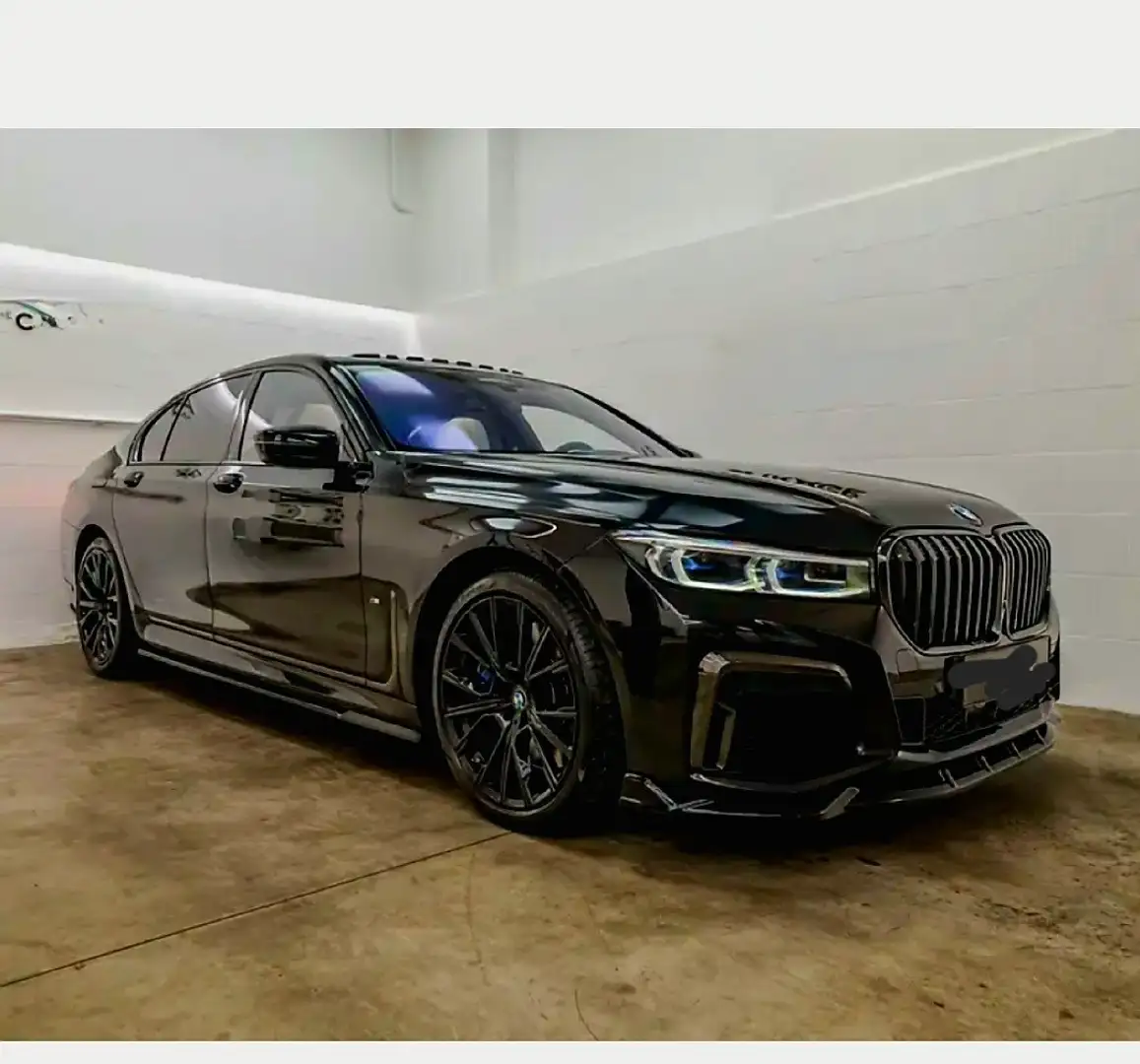 BMW 750 750Li xDrive - 1