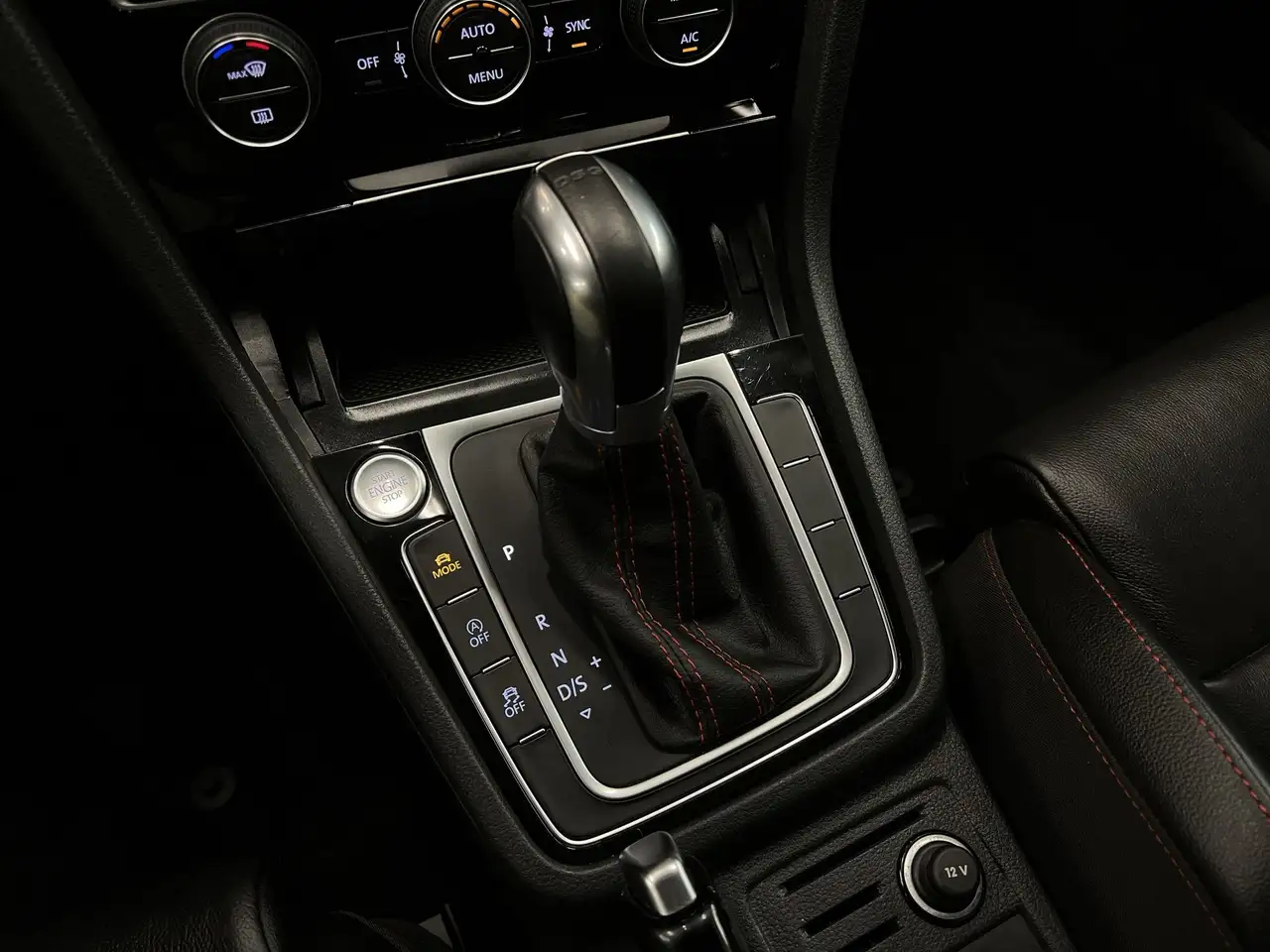 Volkswagen Golf GTI fotografie Volkswagen Golf GTI