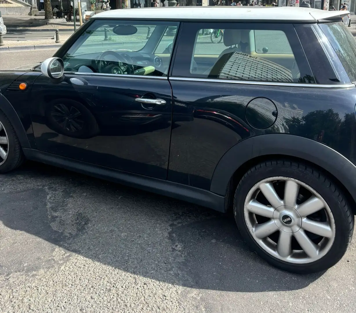 MINI Cooper 1.6i - 2