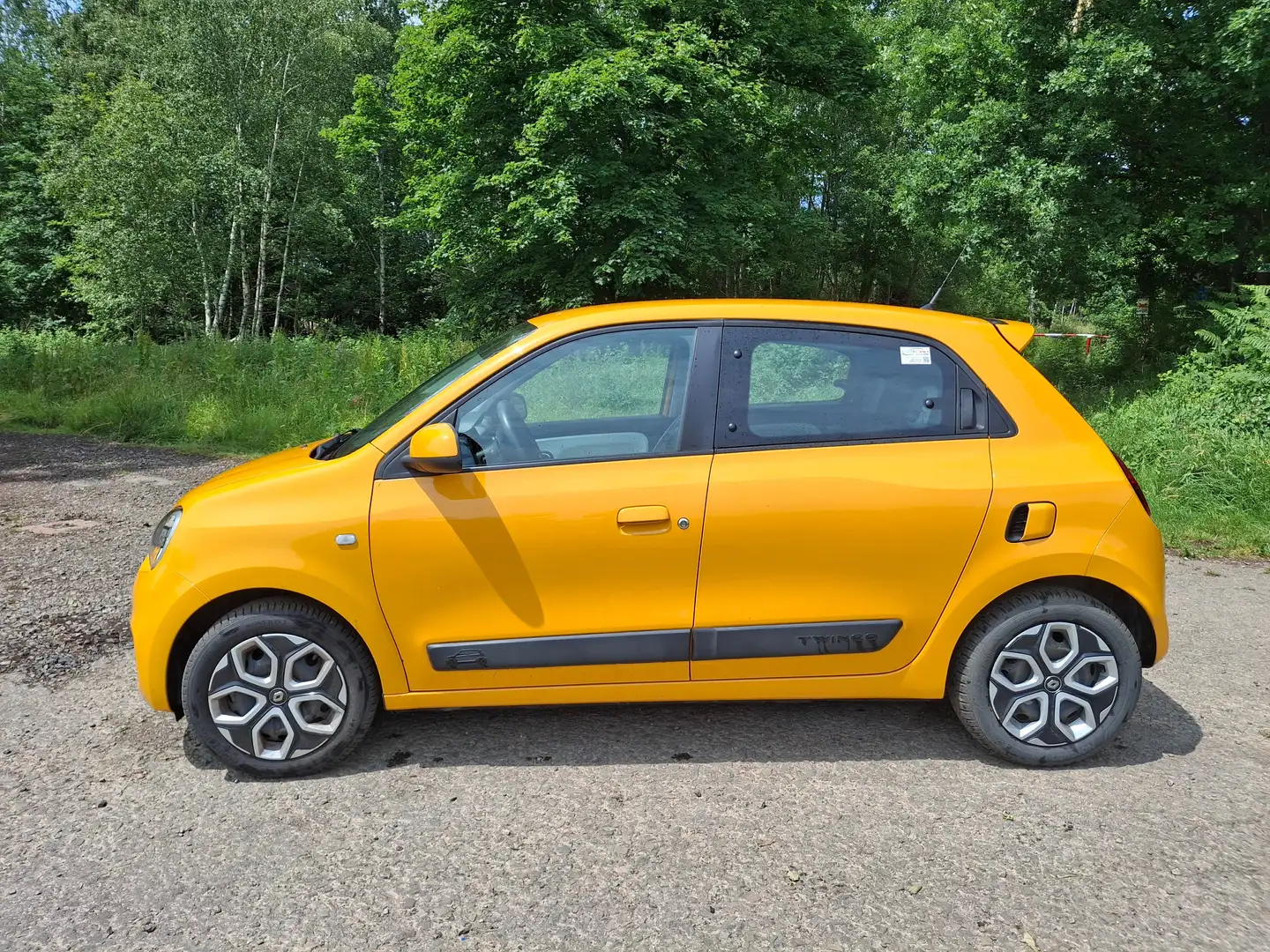 Renault Twingo Twingo SCe 75 INTENS Sarı - 2