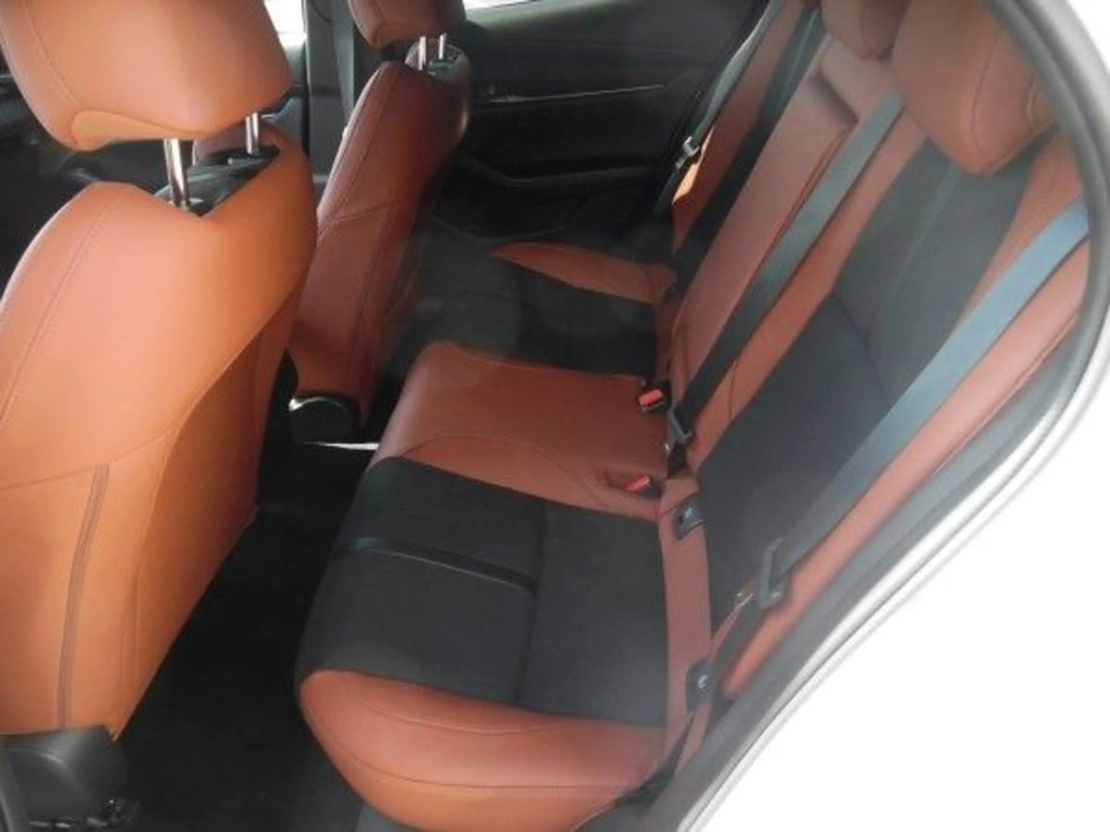 Mazda 3 e-SKYACTIV G 140 Nagisa Automatik — photo 5