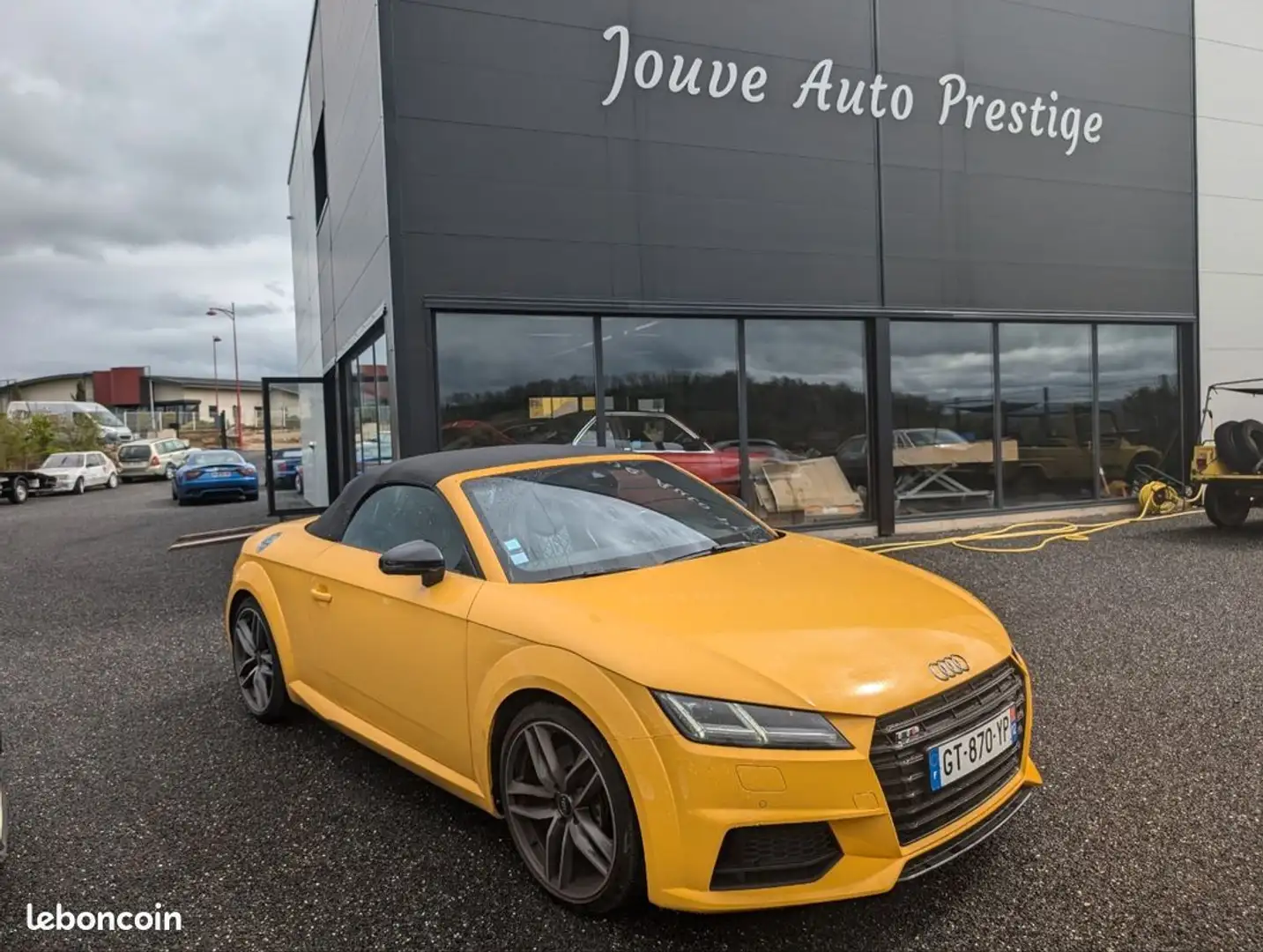 Audi TTS 2.0 tfsi S-tronic Quattro 310 cv Jaune - 1