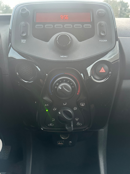 Citroen C1 C1 1.0 VTi — photo 11