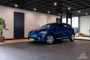 1.0 TCe Zen | CarPlay | PDC | Navi |