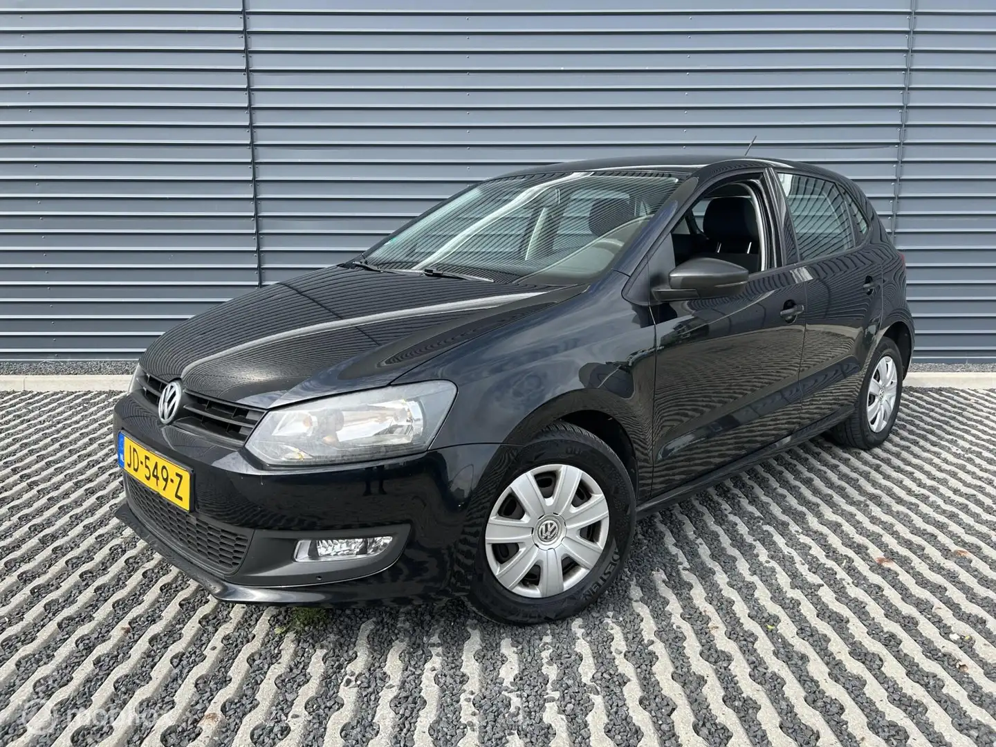 Volkswagen Polo 1.2 Easyline | Airco | 5 drs | APK 8-7-2026 Noir - 1