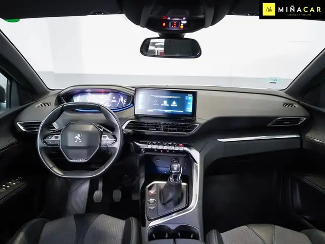 Peugeot 3008 view 5
