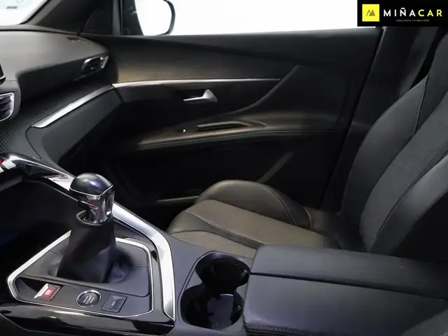 Peugeot 3008 view 18