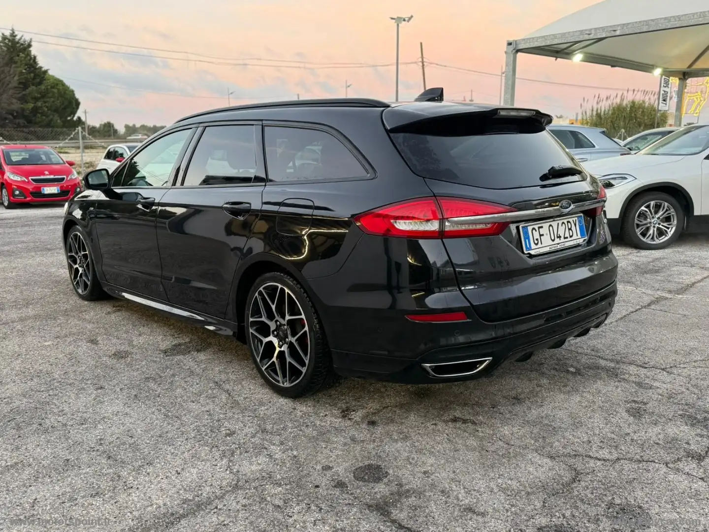 Ford Mondeo 2.0 TDCi 180 CV S&S SW ST-L. Bs. Noir - 2