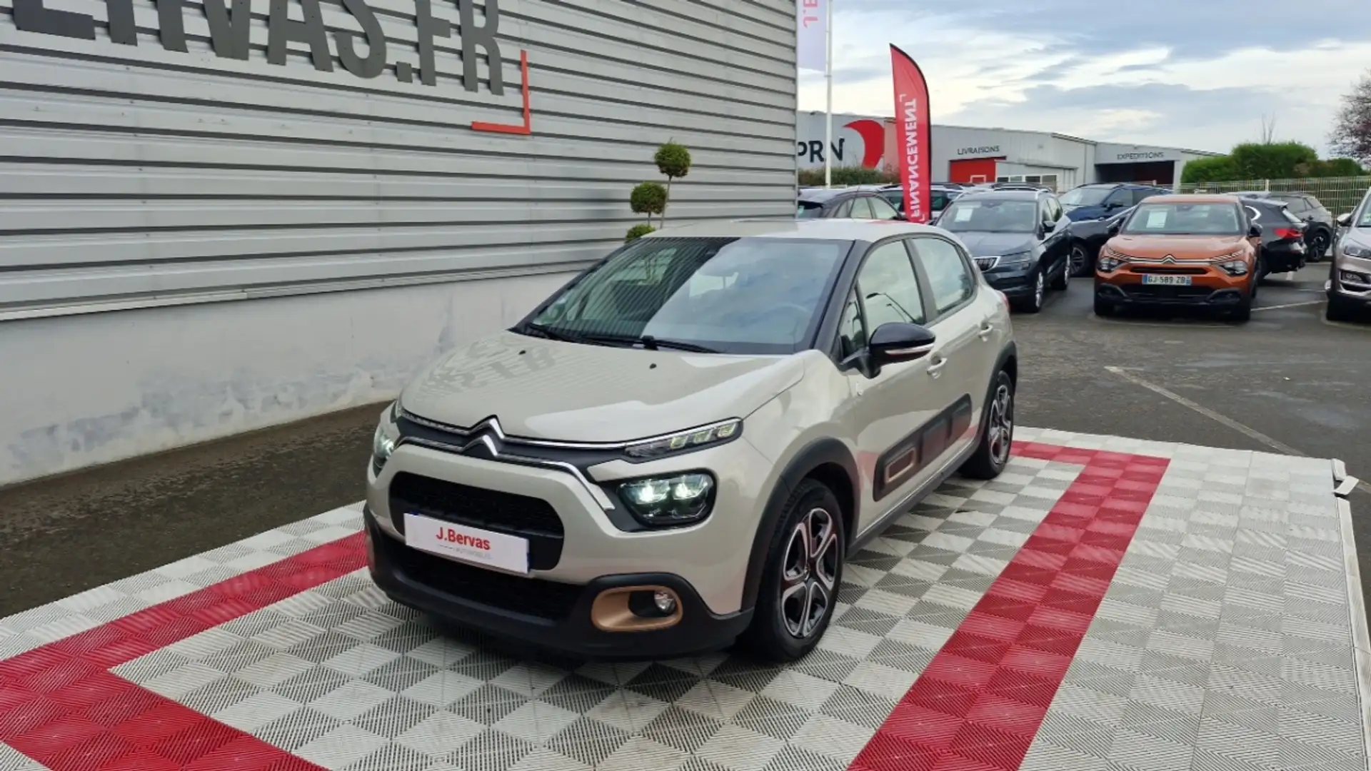 Citroen C3 PURETECH 83 SS BVM5 C-SERIES - 2